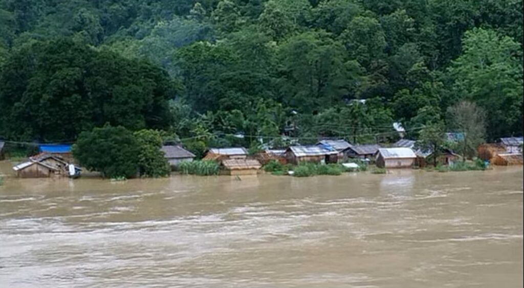 मानसून अलर्ट : भारी बारिश के कारण ढह गई खदान, दस की मौत; सीएम लालडुहोमा ने बुलाई बैठक