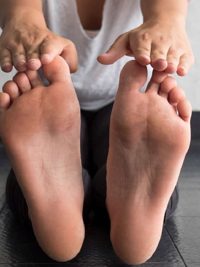 पैरों की बदबू से छुटकारा