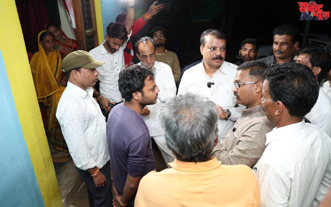 कफ सिरप मौत कांड : मृतक बच्चों के प्रत्येक परिवारों को नेता प्रतिपक्ष सिंघार ने दी 50 हजार की सहायता