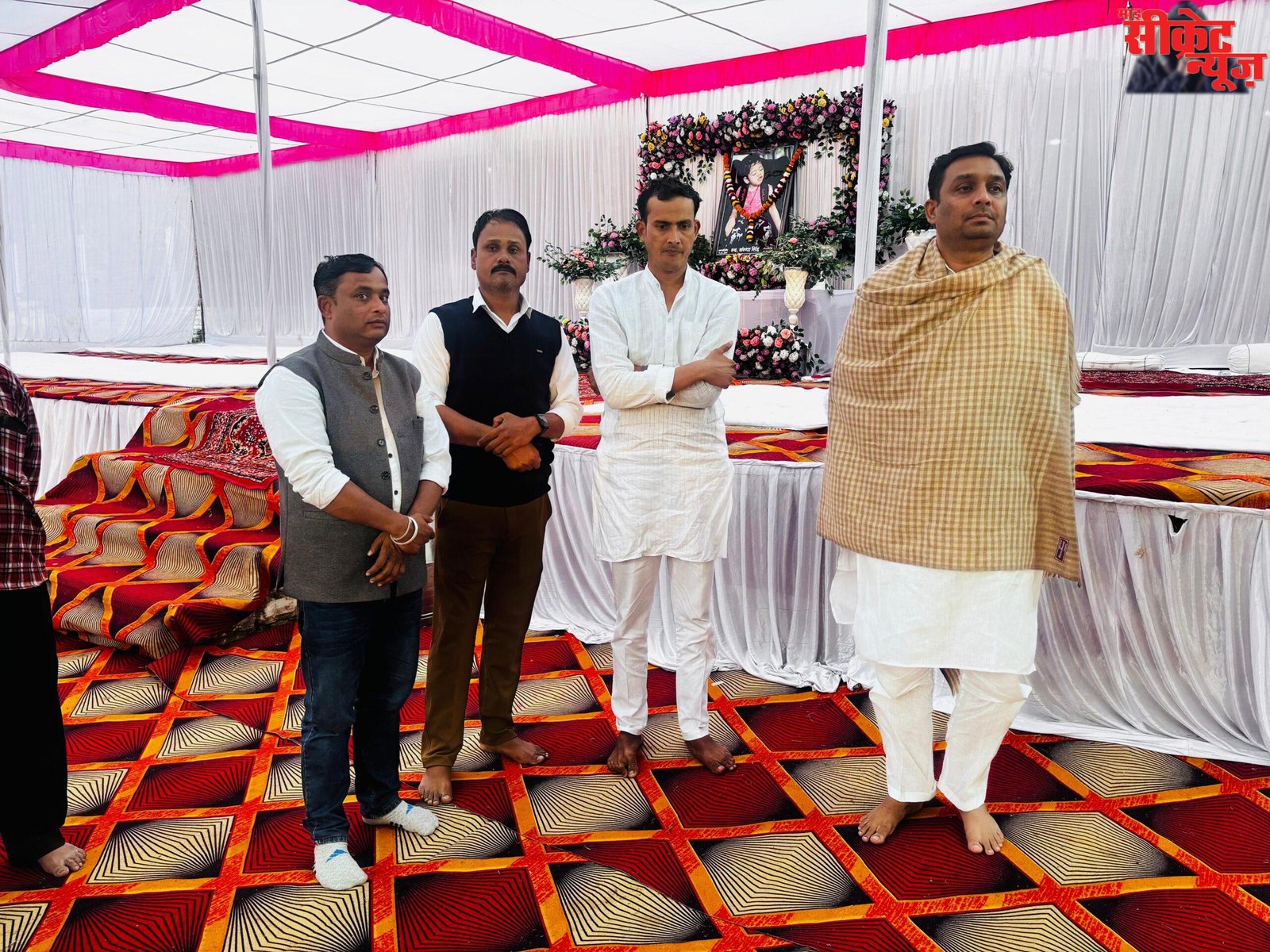 दमोह सांसद राहुल लोधी के घर पहुंचे बड़ामलहरा जनपद पंचायत अध्यक्ष राघव राजा , सुपुत्री के आकस्मिक निधन पर जताया शोक