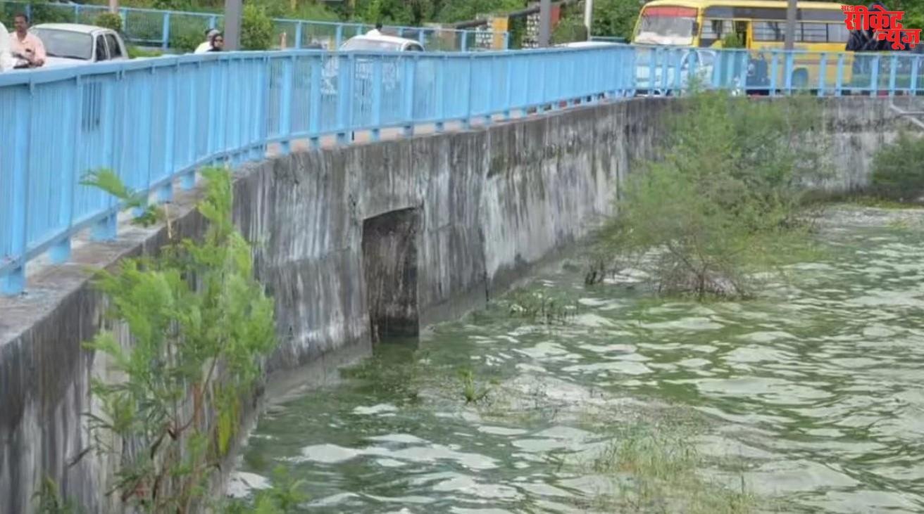 क्या जहर पी रहा है भोपाल? ‘बड़े तालाब’ में घुल रहा सीवर का पानी, जानलेवा बीमारियों का तेजी से बढ़ गया खतरा