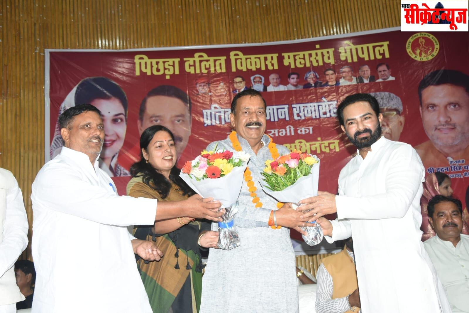 वास्तव में शिक्षा ऐसा मंत्र है, जिसको कोई चुरा नहीं सकता: महेंद्र सिंह यादव