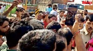 MP: हाईवे पर अवैध वसूली पर बवाल, ड्राइवर का मोबाइल छीनकर भागा कांस्टेबल, चक्काजाम के बाद सस्पेंड